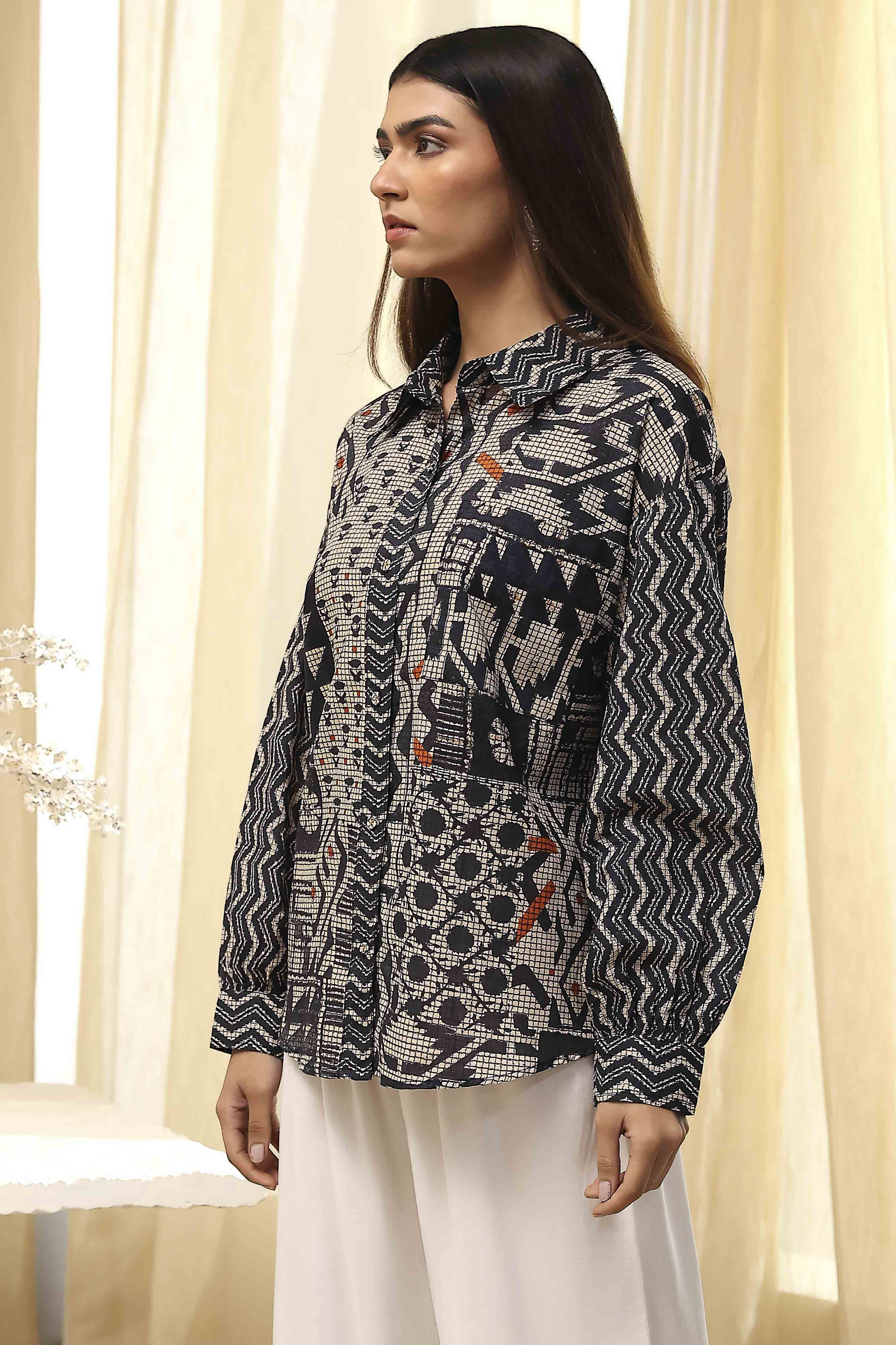 Black Cotton Printed Straight Shirt image number 2