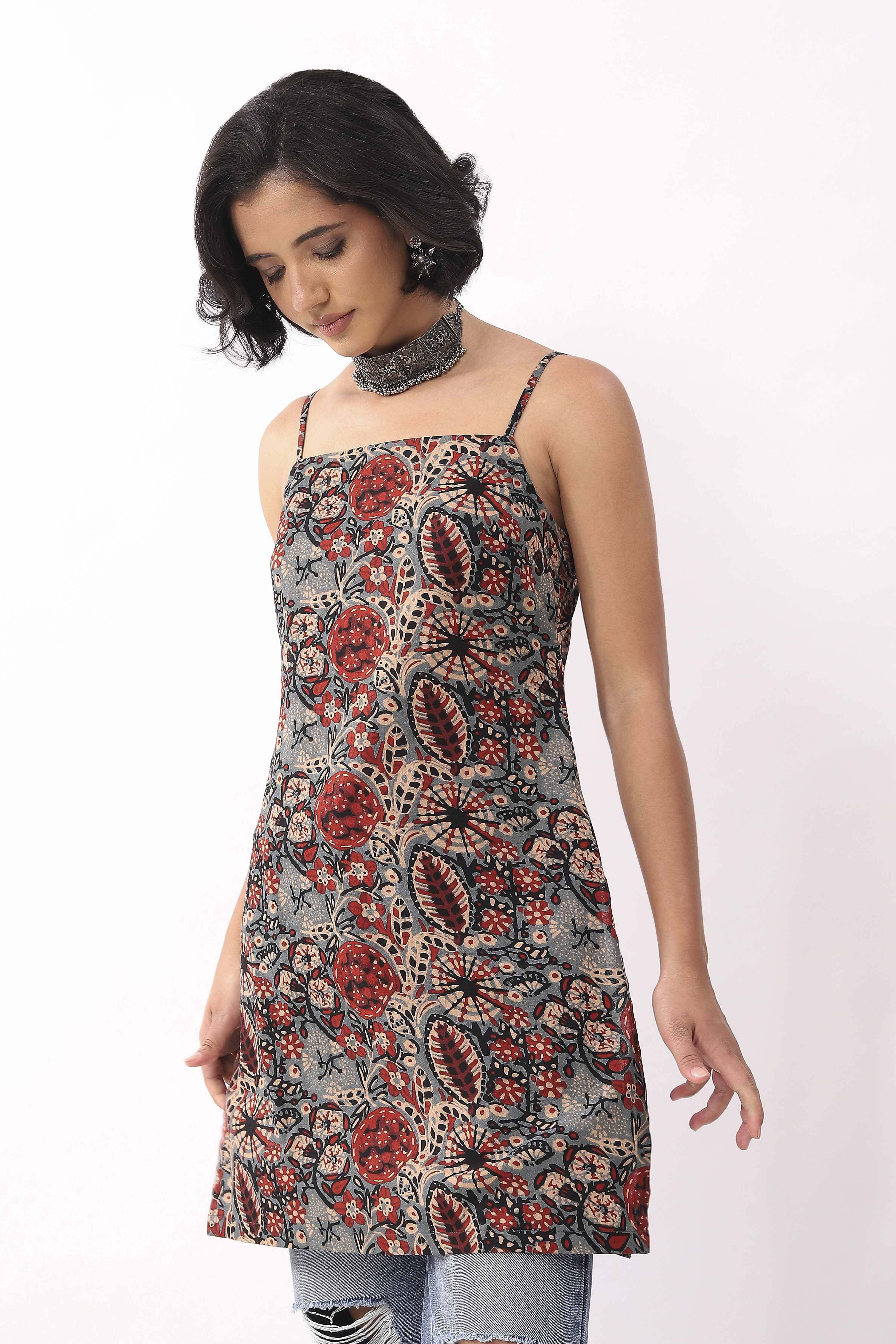 Blue Cotton Printed Short Kurti image number 2