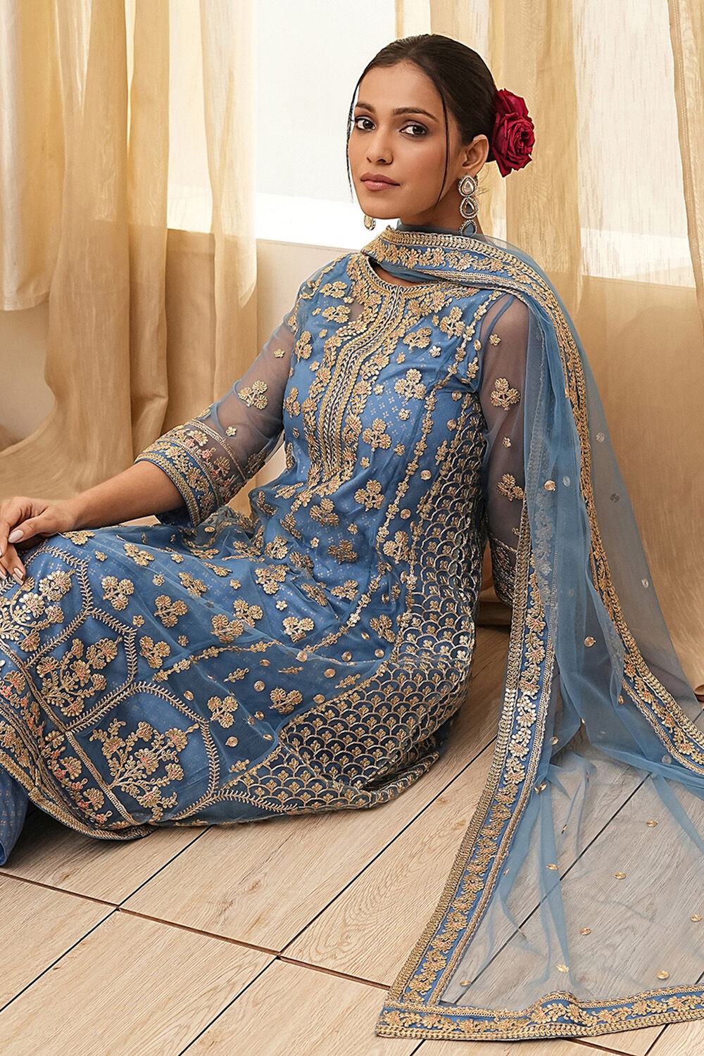 Light Blue Net Layered Suit Set image number 7