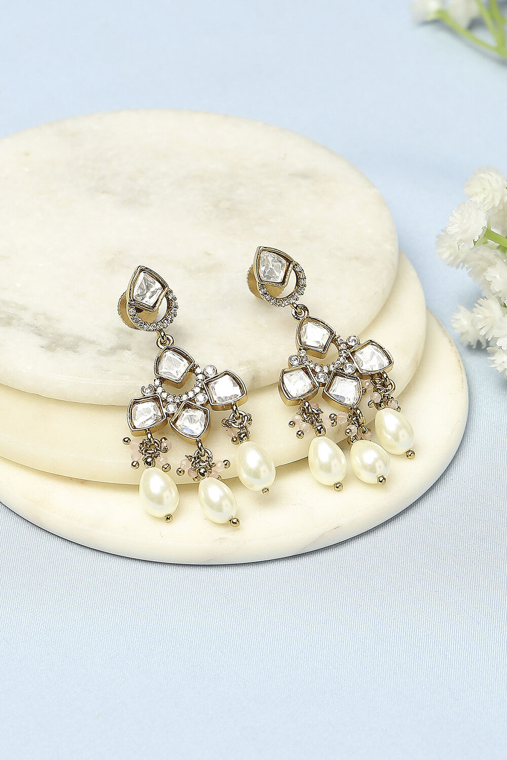 Pearl Kundan Festive Drop & Danglers image number 0