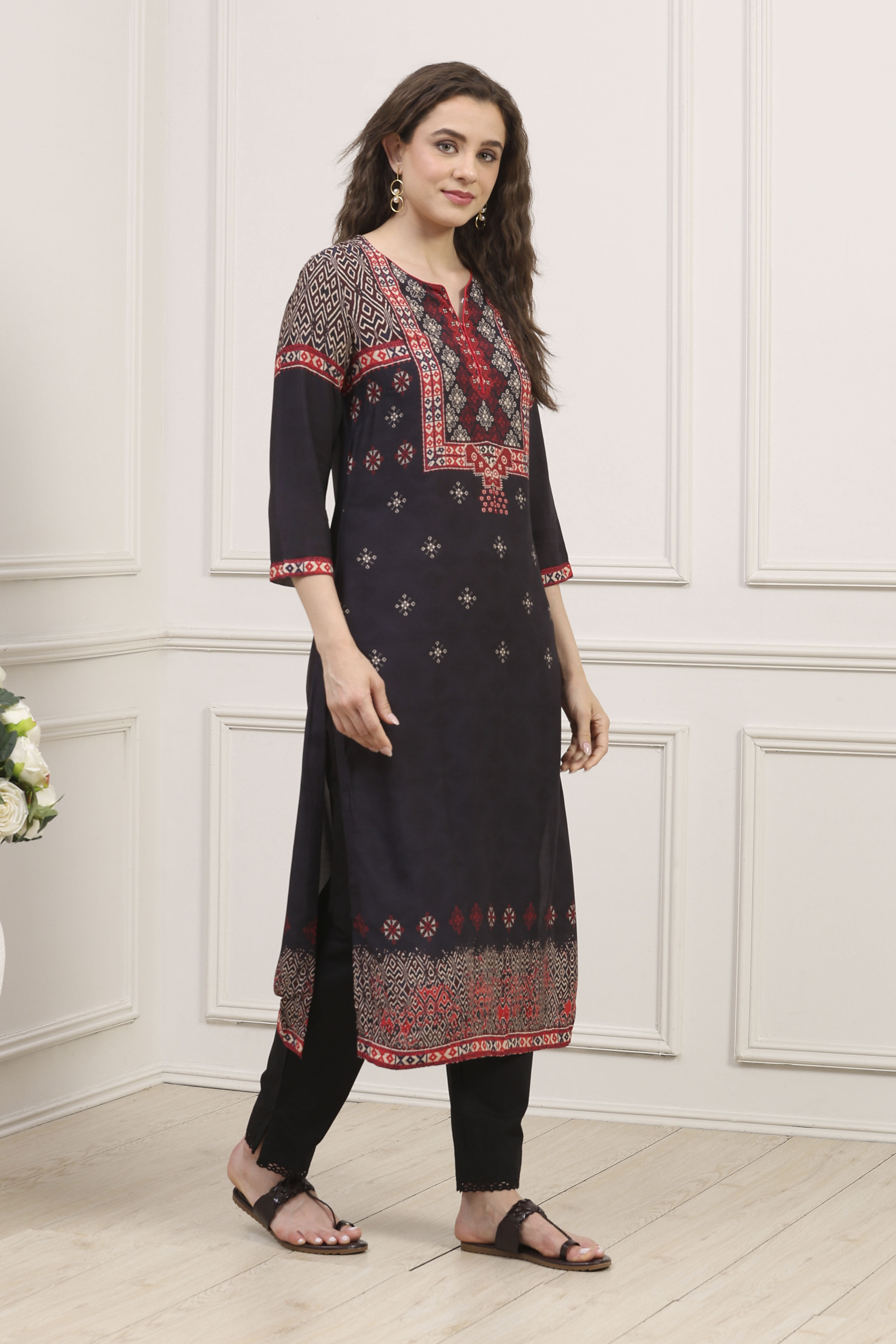 Teal Rayon Straight Printed Kurta image number 4