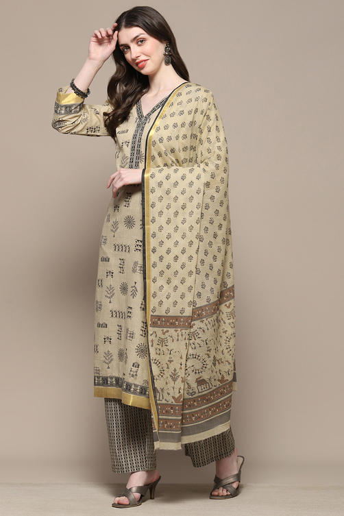 Grey Cotton African Screen Printed Unstitched Suit Set image number 5