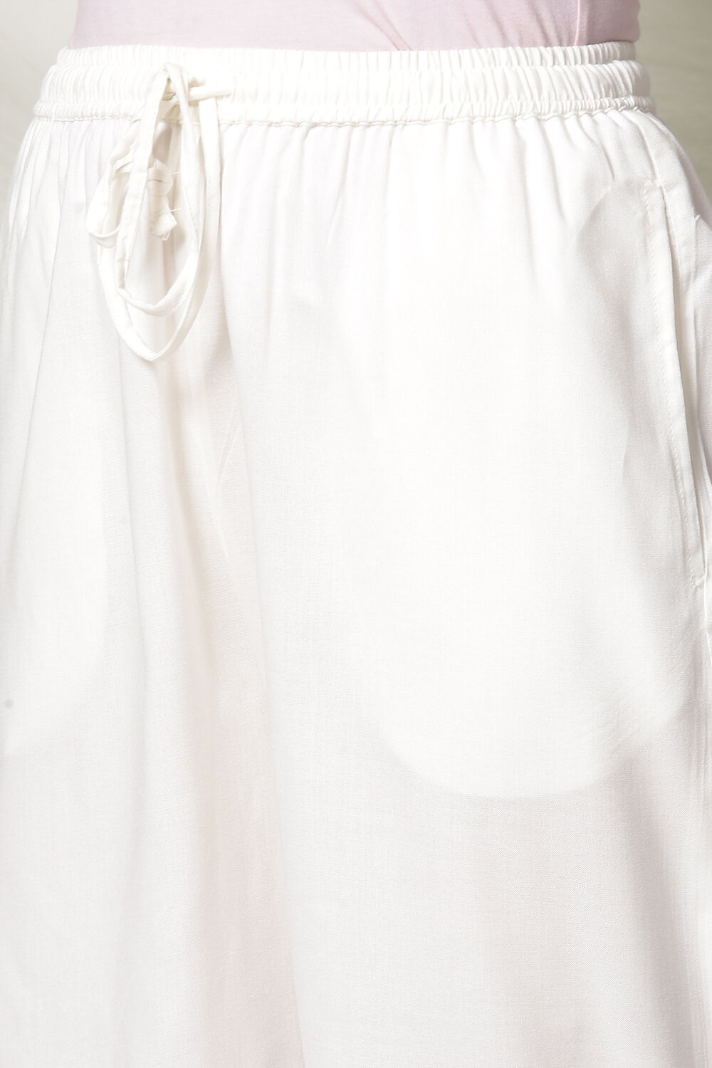 Green Rayon Straight Kurta Pants Set image number 6