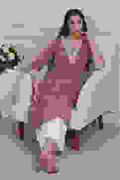 Purple Printed Yarn-Dyed Straight Kurta image number 0