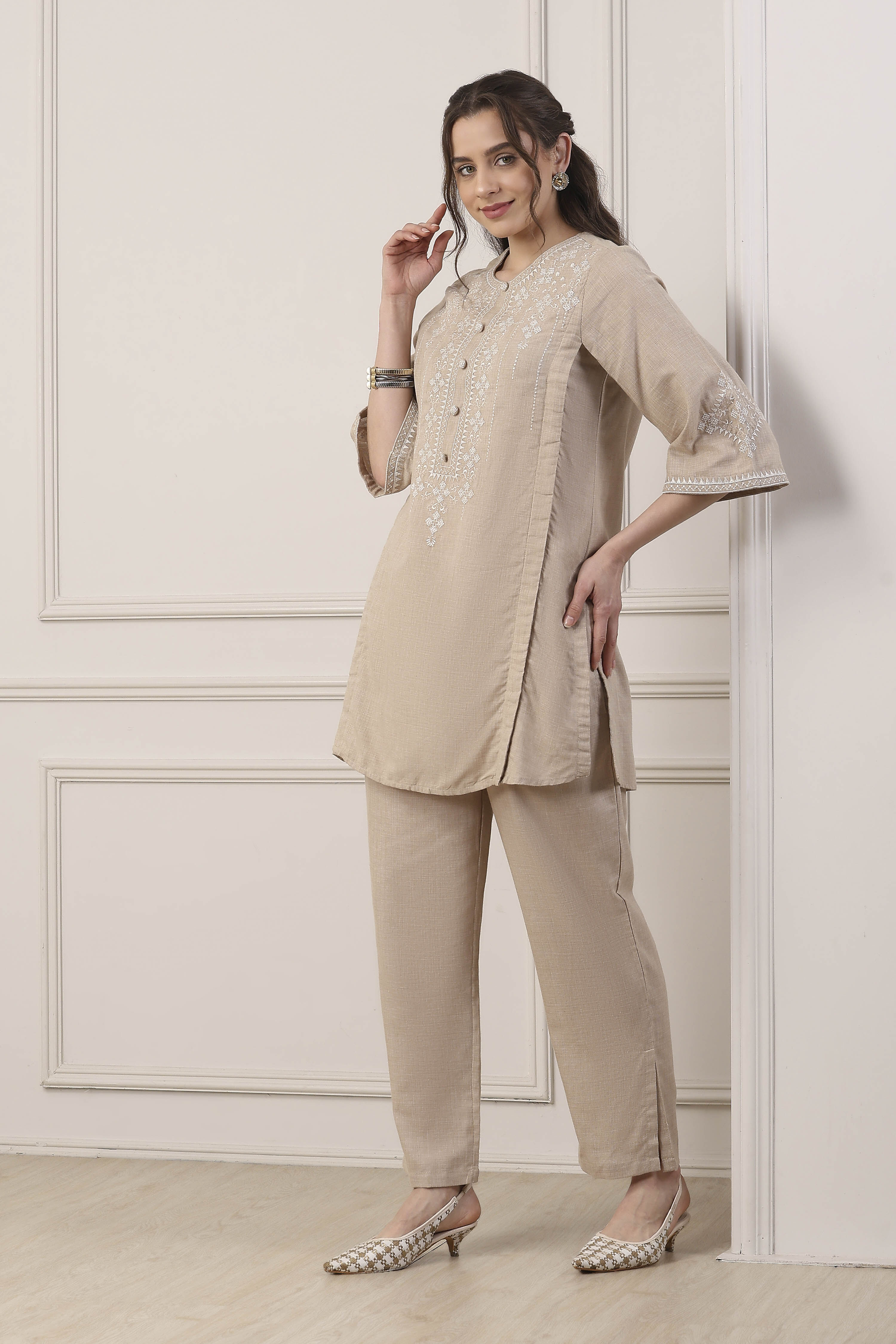 Beige Cotton Straight Suit Set image number 0