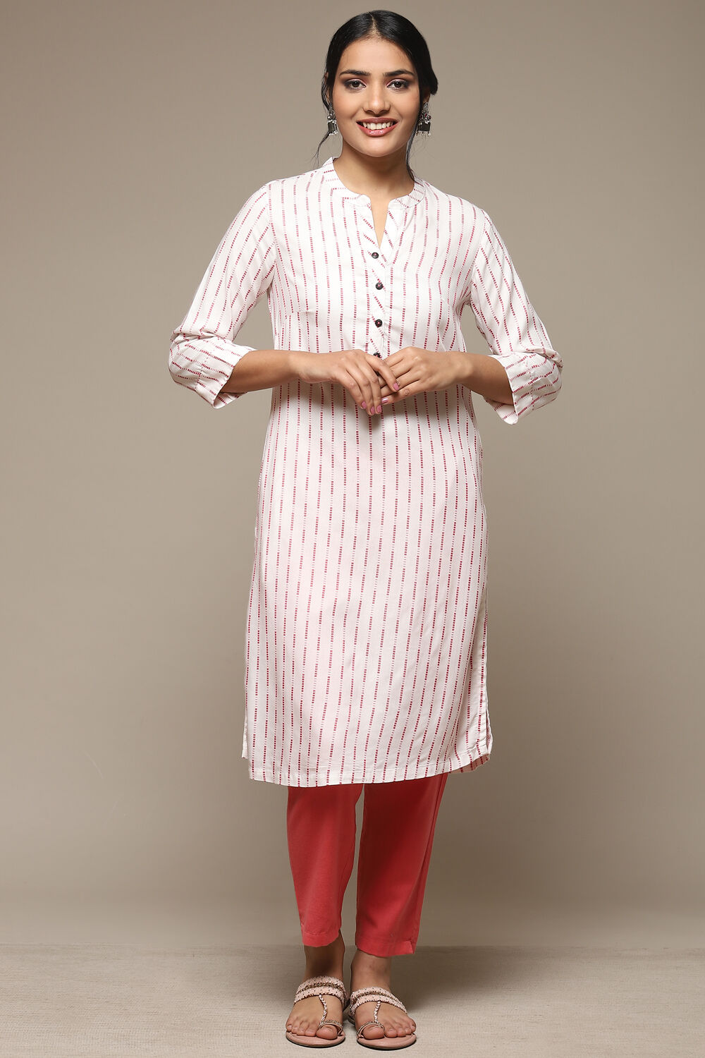 Off White Pink LIVA Straight Yarndyed Kurta image number 5