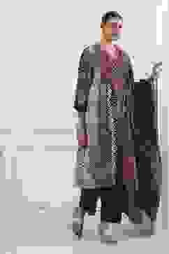 Black Cotton Printed Straight Suit Set image number 5