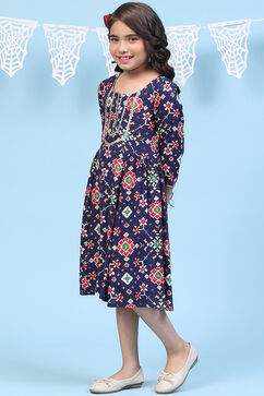 Blue Rayon Flared Printed Kurta image number 2