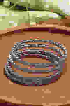 White Alloy Bangle image number 0