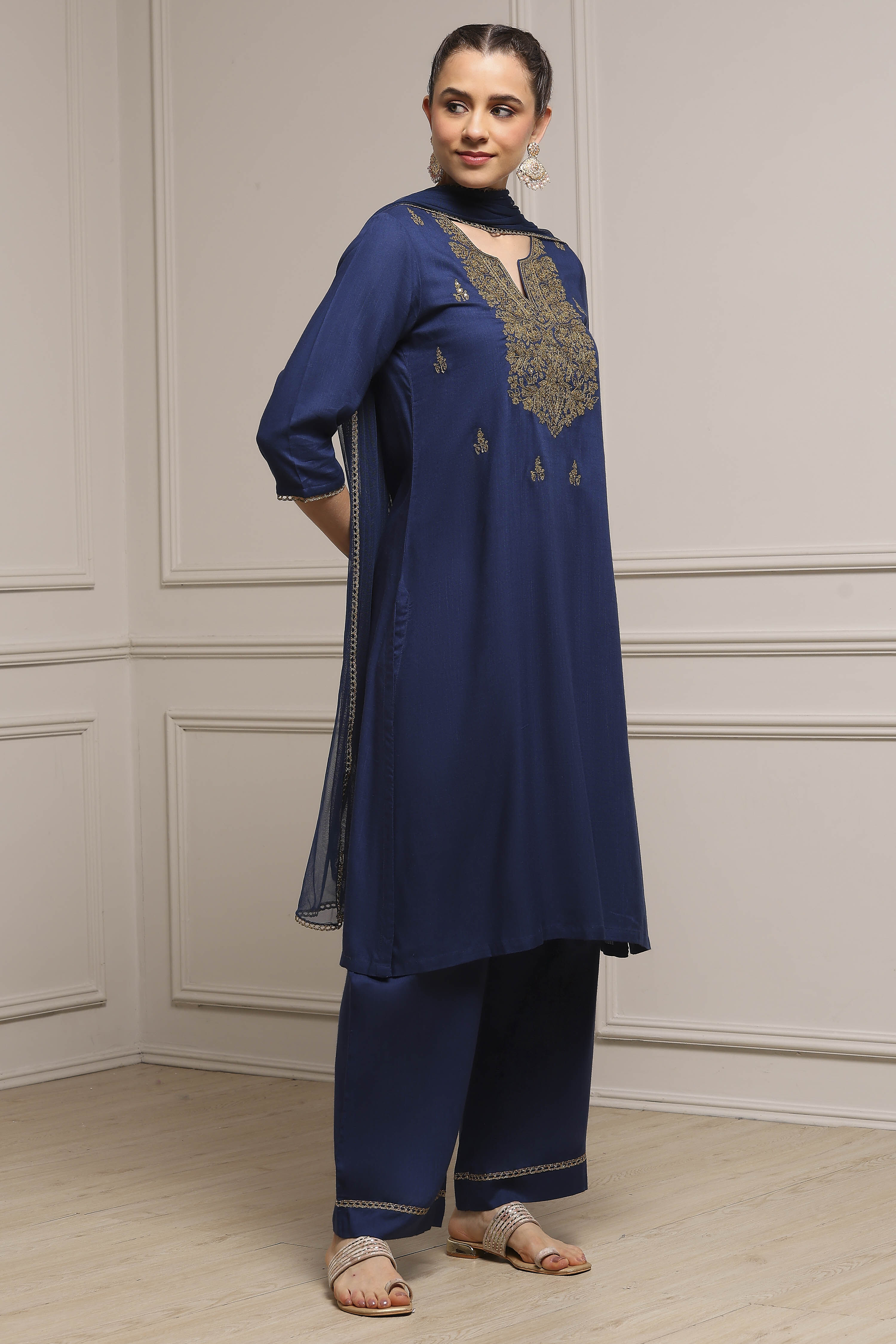 Blue Viscose Rayon Straight Solid Suit Set image number 5