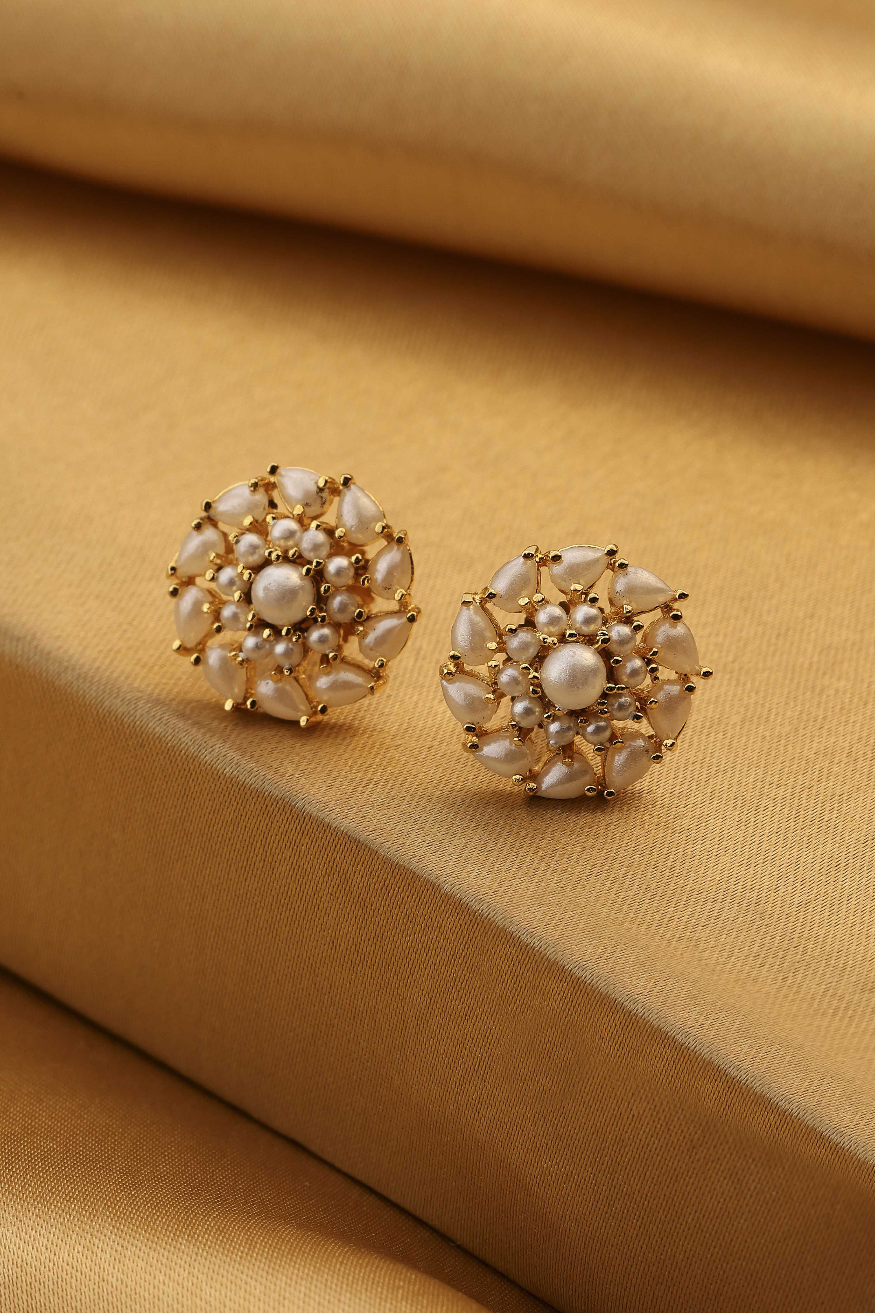 Pearl Brass Gold-Plated Cluster Stud Earrings image number 0