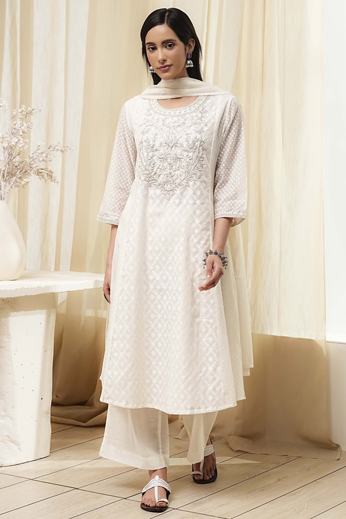 Off-White Embroidered Kalidar Suit Set image number 6