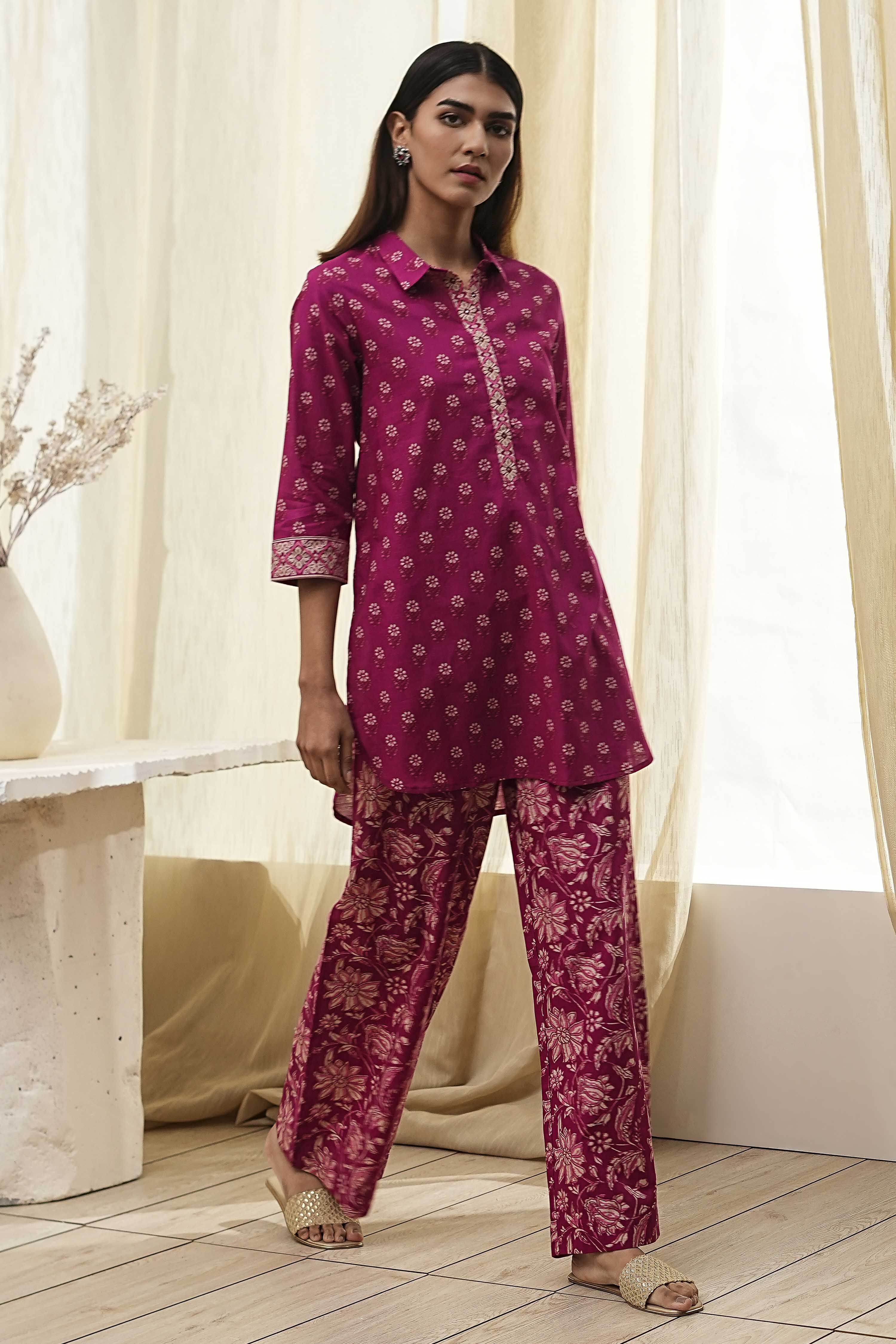 Plum Red Cotton Printed Kurta Set image number 5
