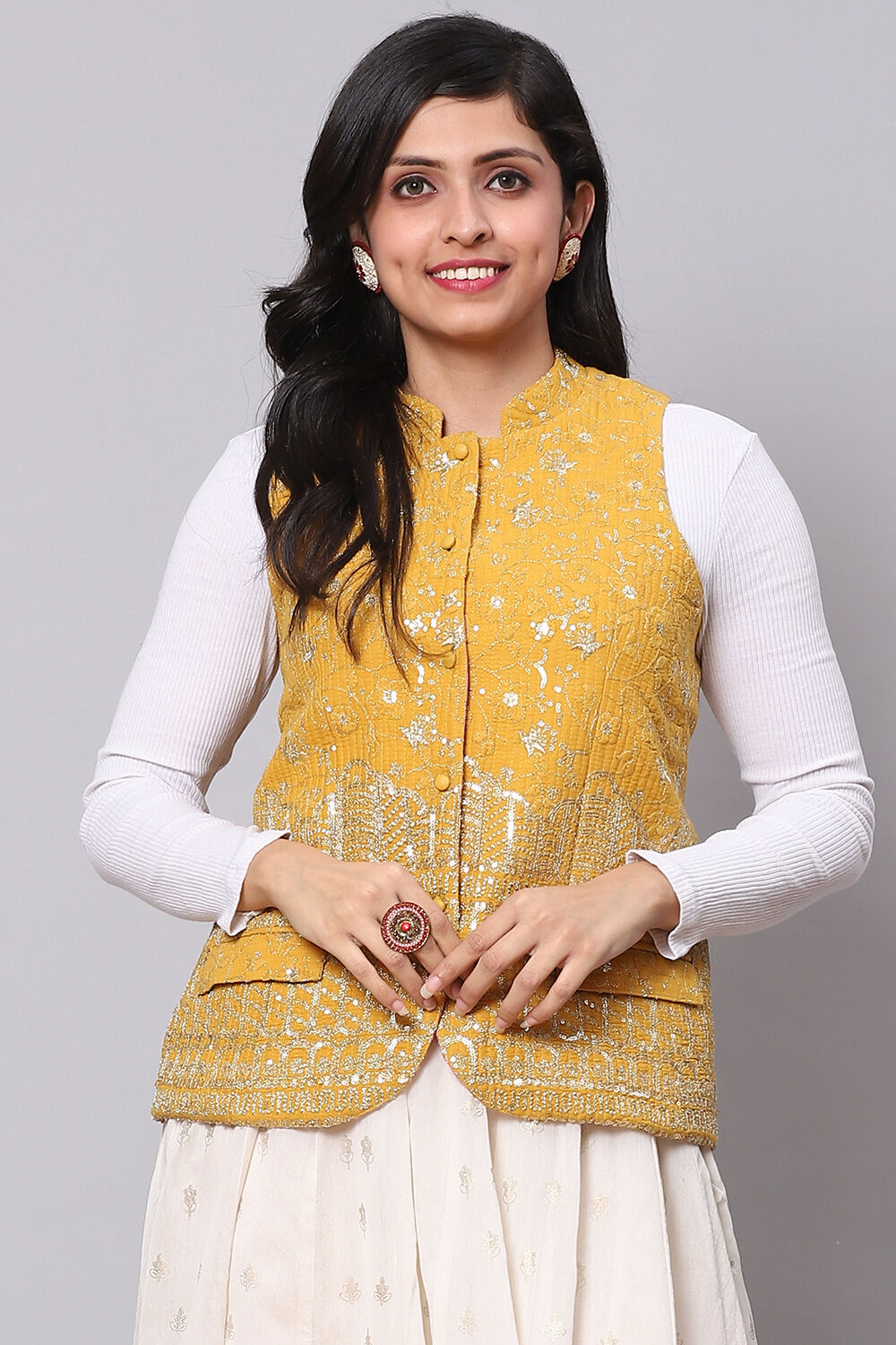 Buy Shrugs Jackets Ethnic wear Shrugs Jackets for Women at Biba India