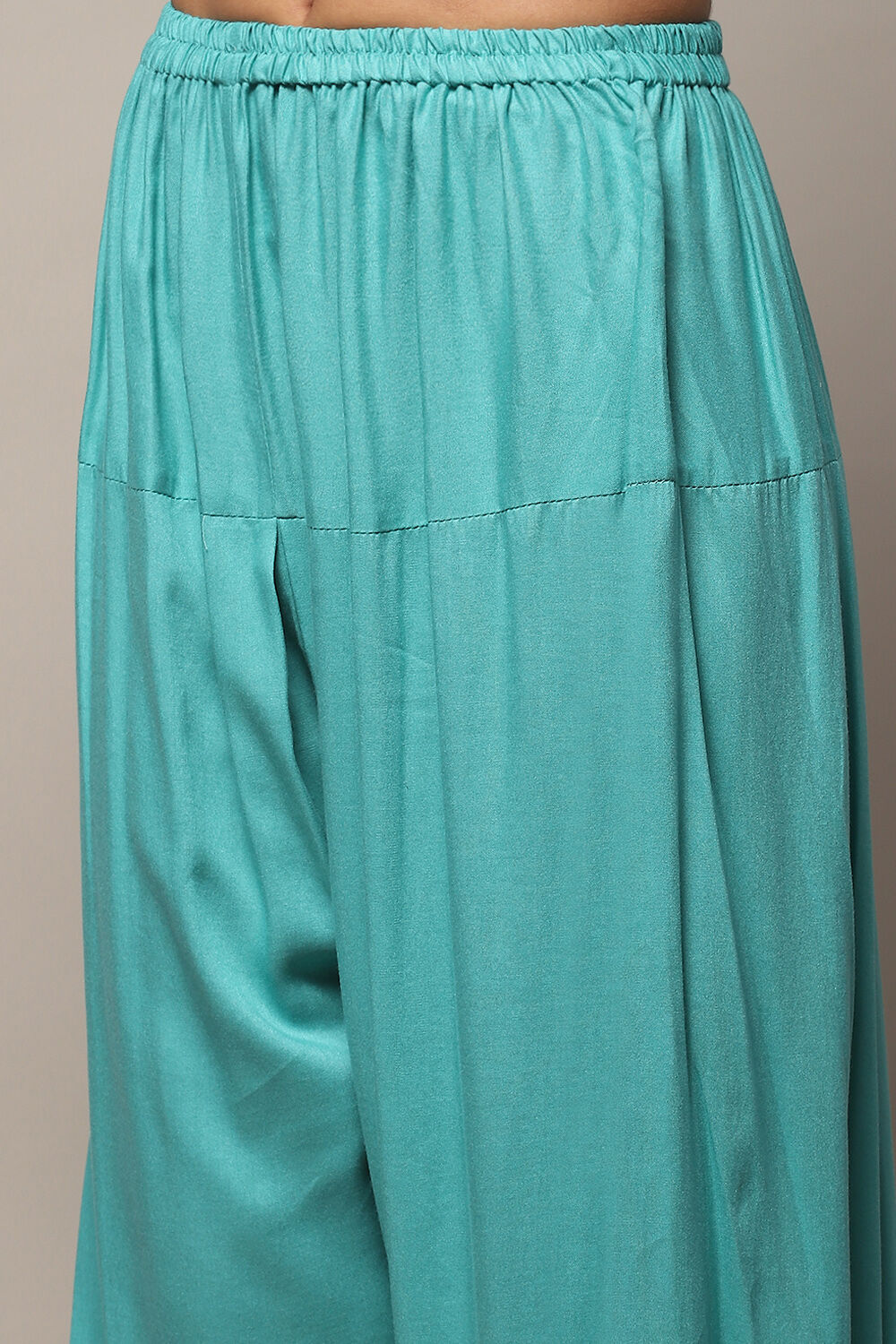 Green Cotton Blend Unstitched Suit Set image number 3