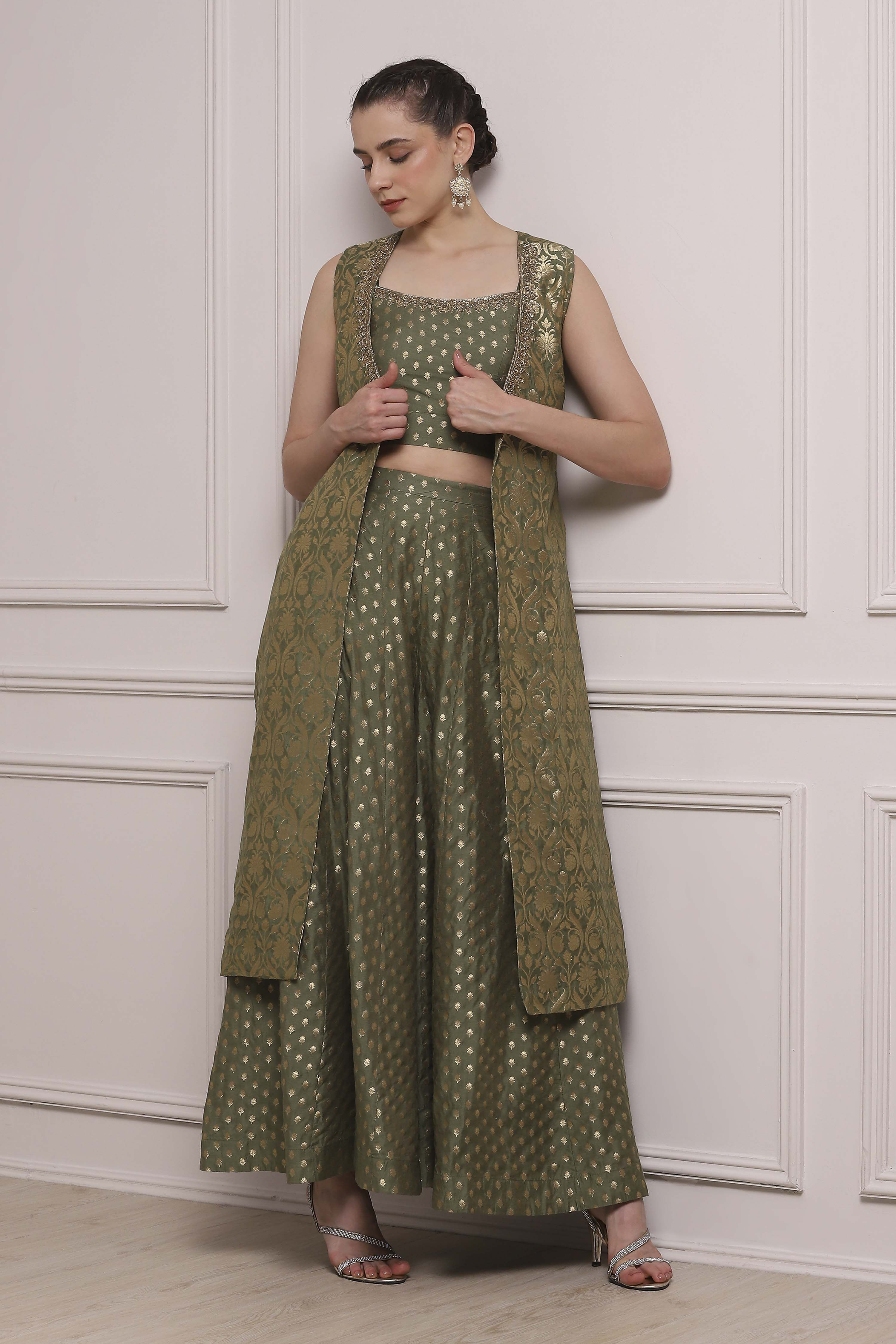 Earthy Grn Polyester Yarndyed Fusion Set image number 0