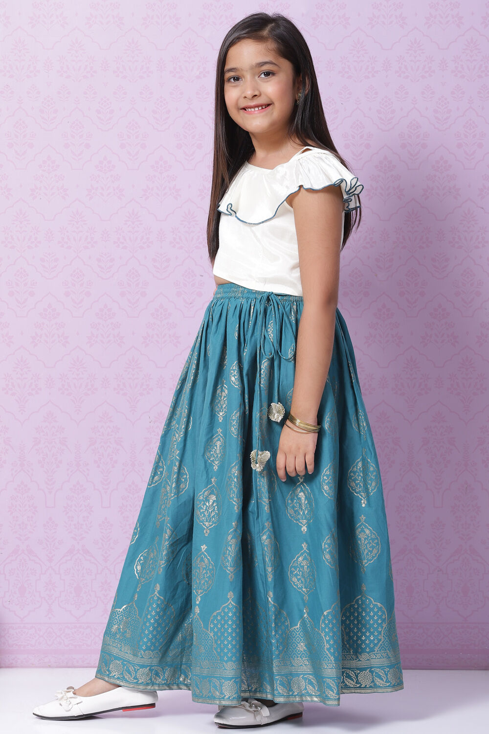 Berry Red Viscose Lehenga Set image number 3