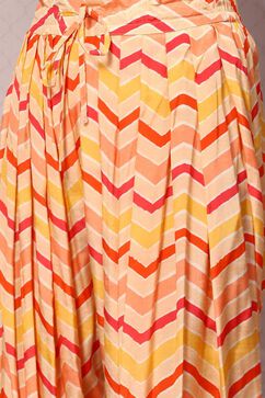 Yellow Viscose Straight Kurta Salwar Pants Suit Set image number 2