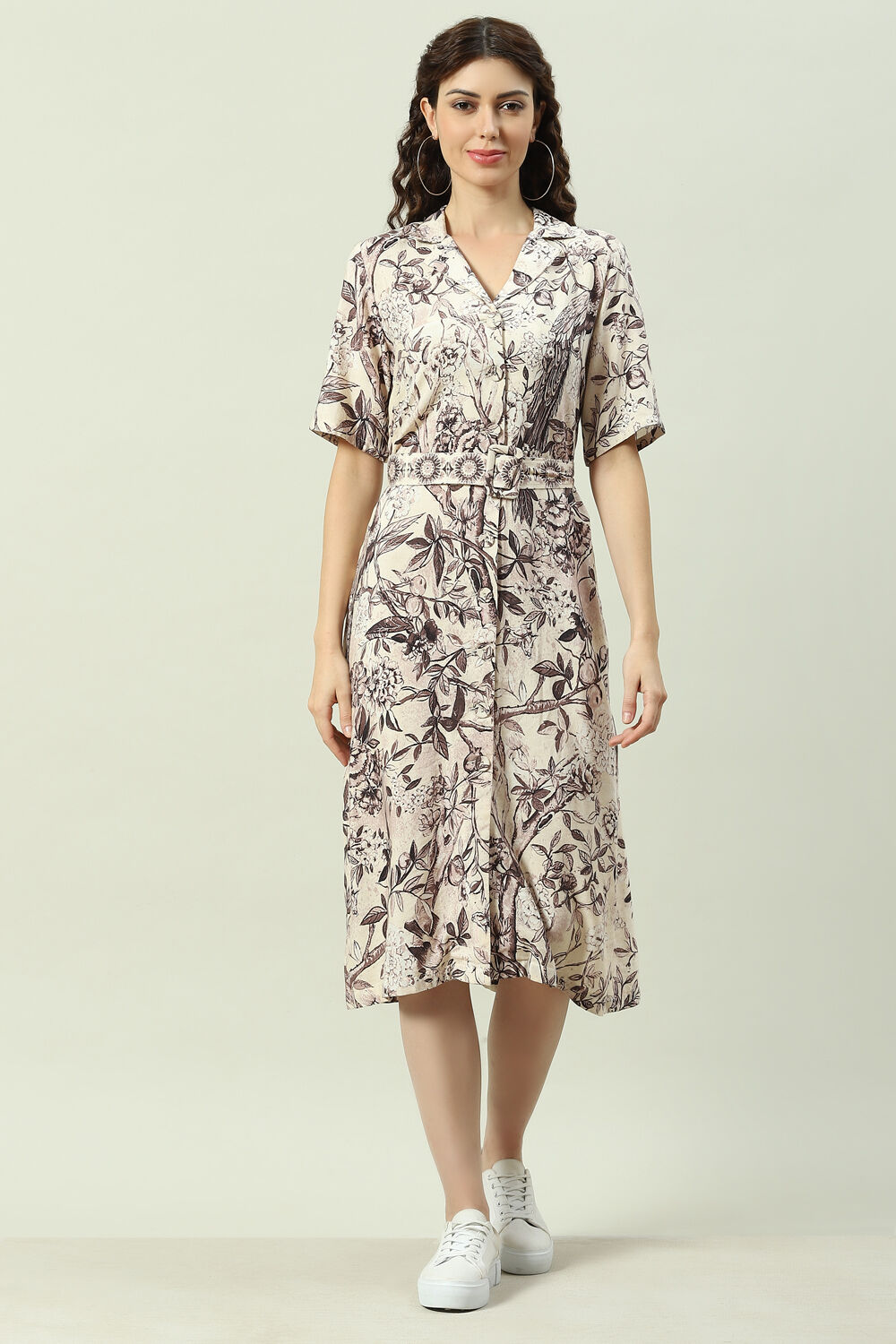 Beige Rayon Straight Fusion Dress image number 5