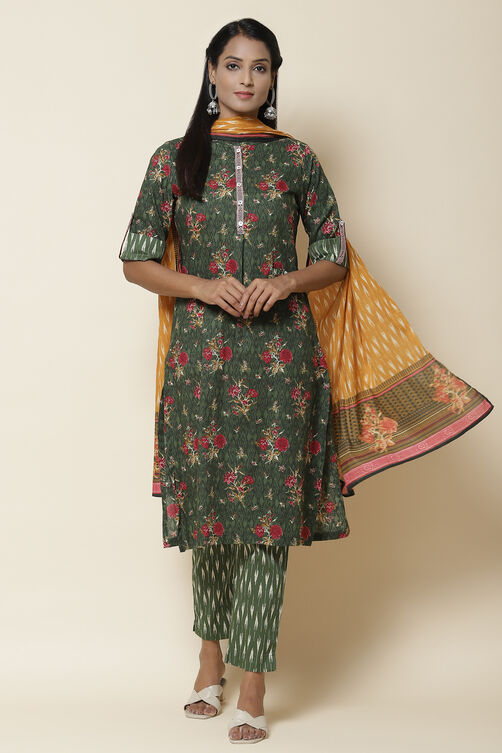 Dark Green Cotton Straight Kurta Slim Pant Suit Set image number 4