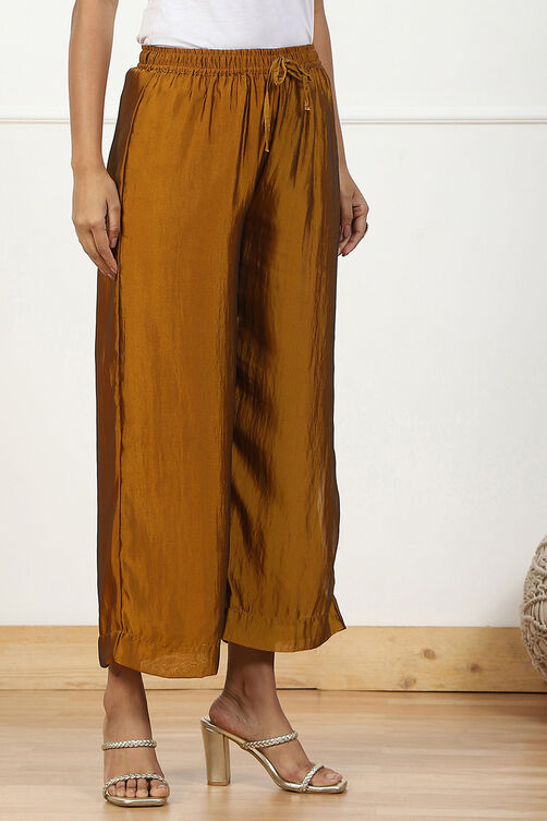 Gold-Toned Solid Mid-Rise Straight Palazzo image number 3
