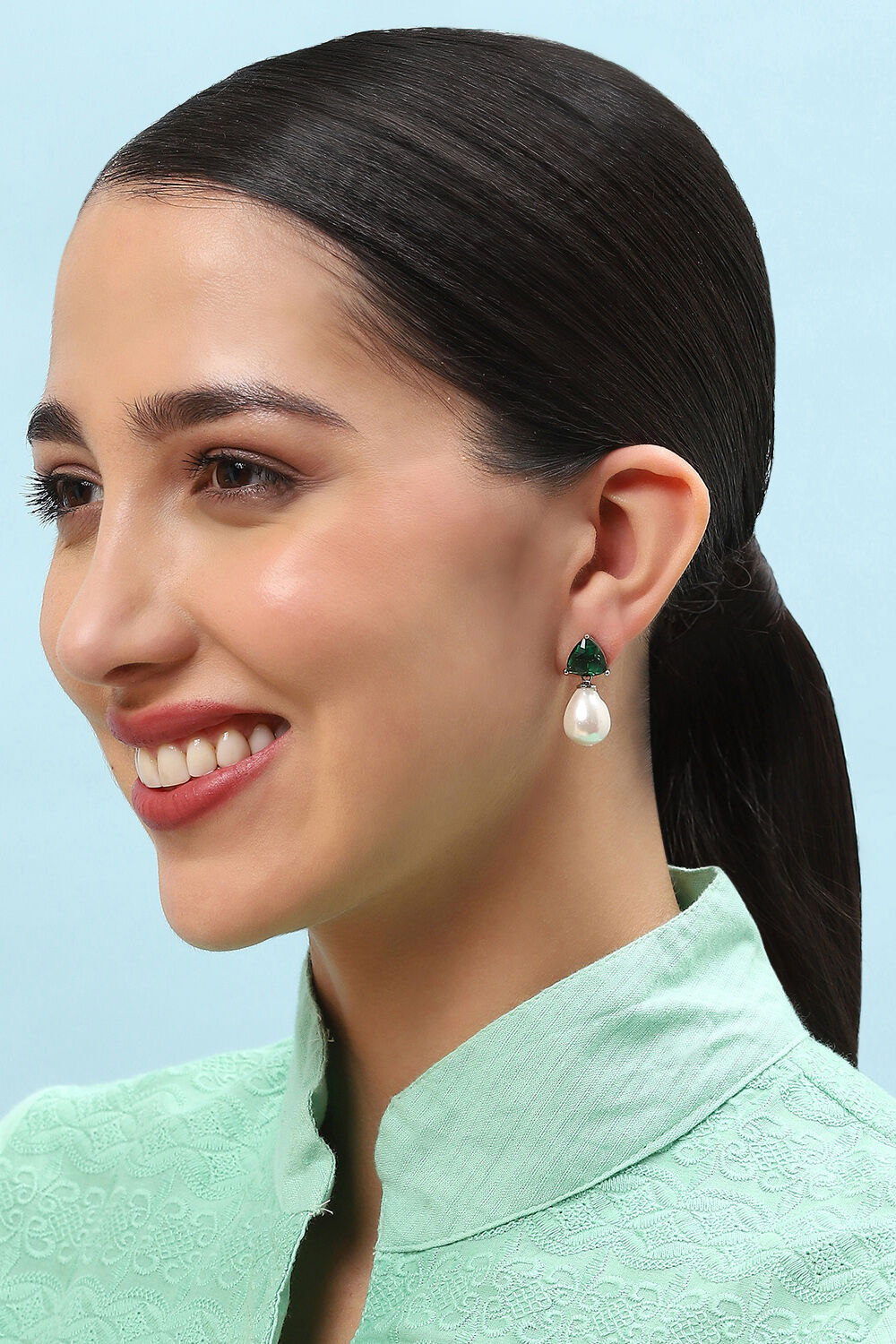 Green Brass Earrings image number 1