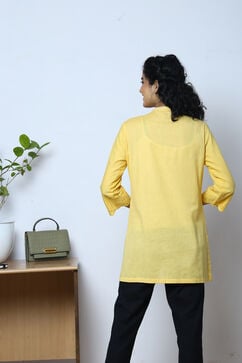 Yellow Cotton Flax Solid Kurti image number 5