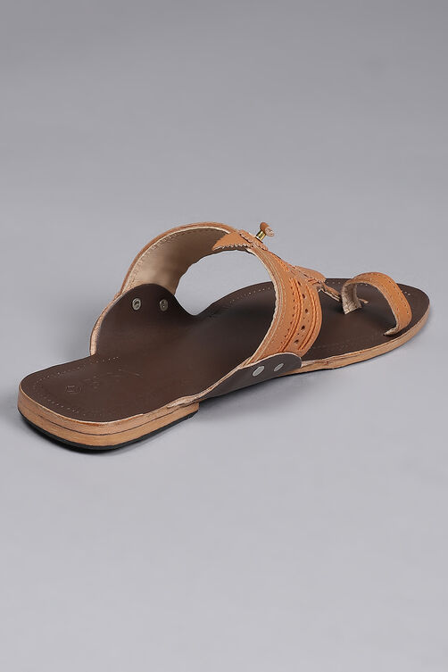 Tan & Dark Brown Leather Kolhapuri Sandals image number 5