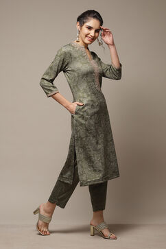 Green Straight 2 Piece Set image number 4
