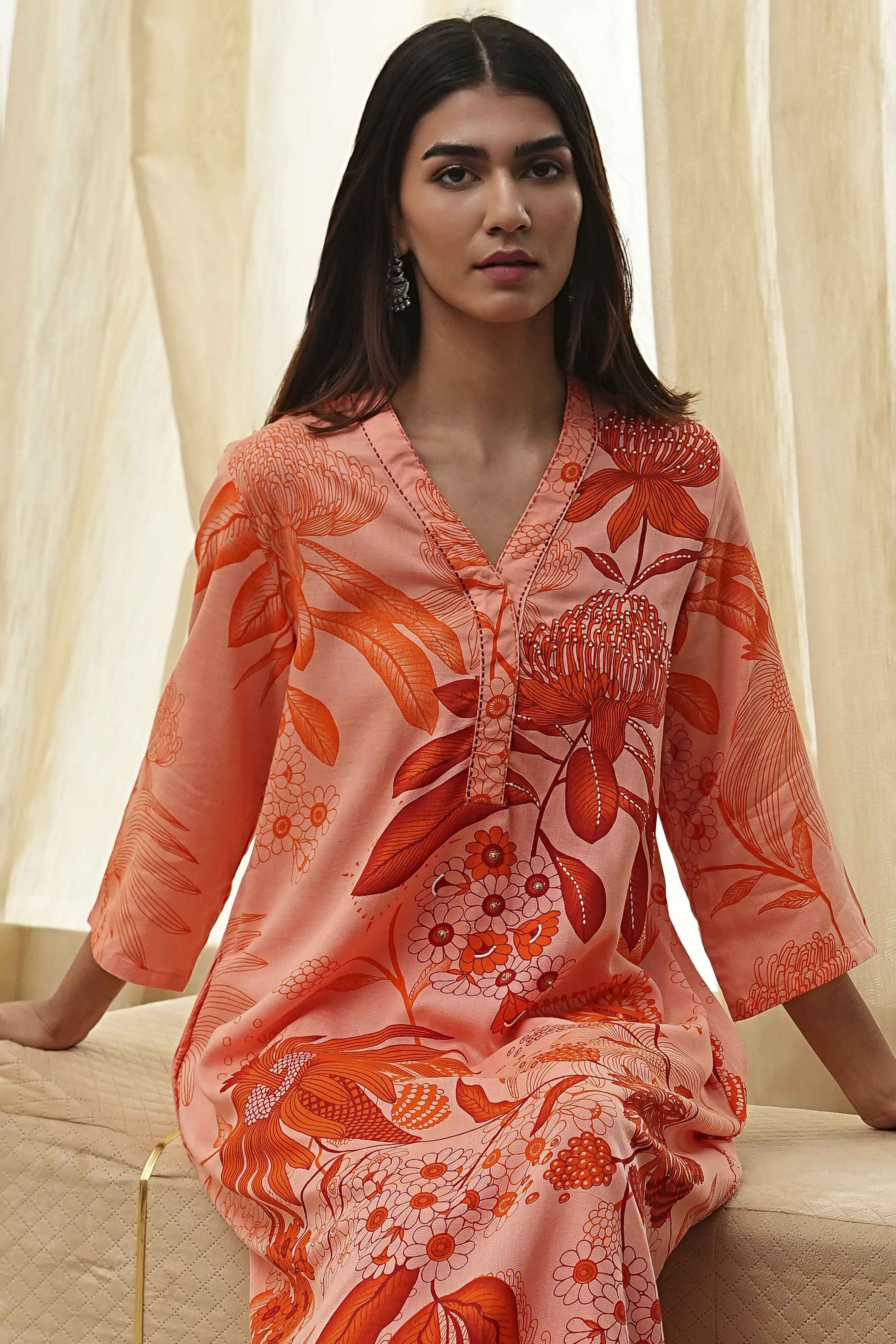 Peach-Colored Floral Straight Kurta Set image number 7