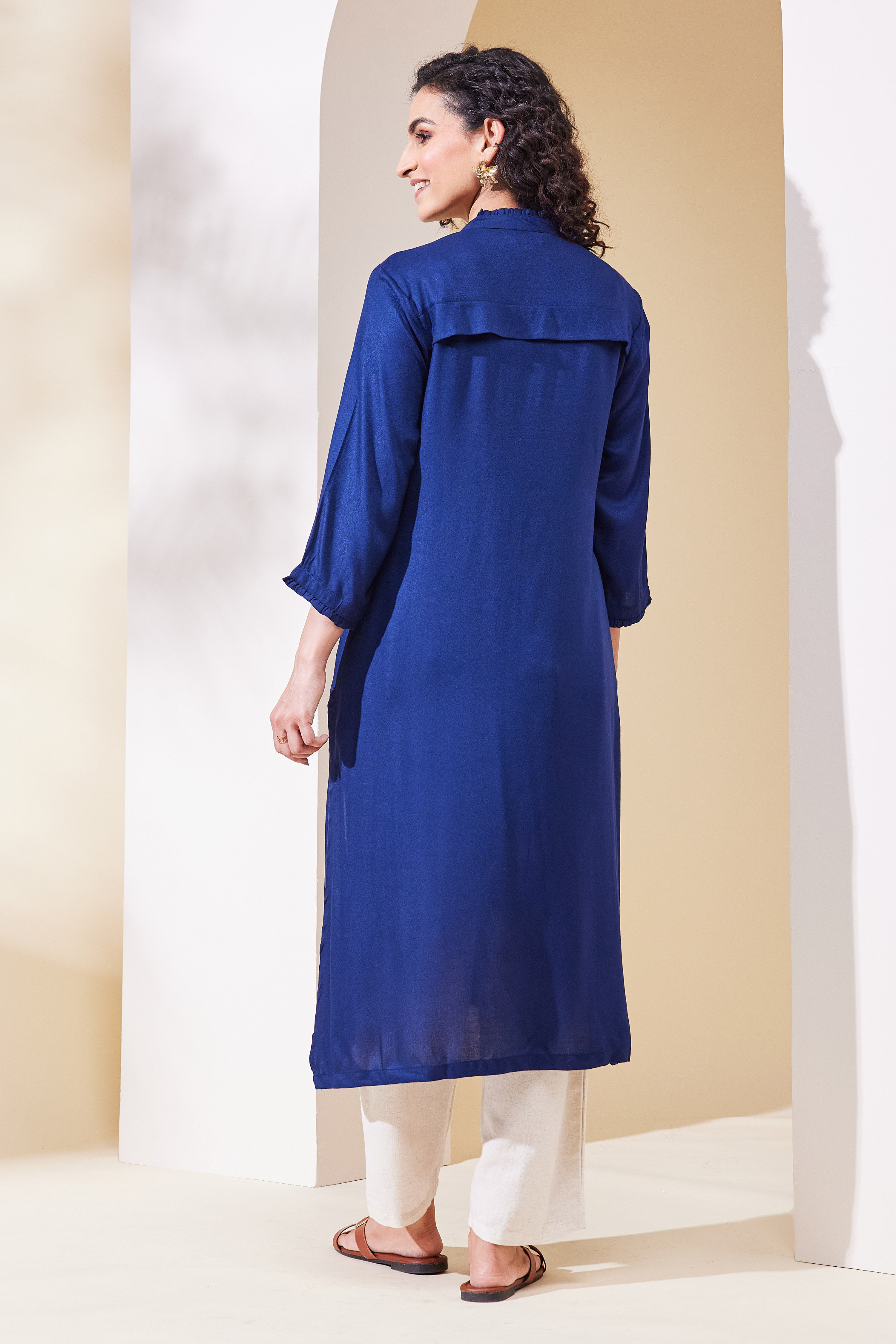 Blue Viscose Rayon Straight Kurta image number 3
