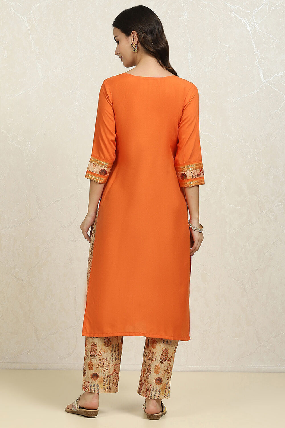 Maroon Cotton Handloom Unstitched Suit Set image number 5