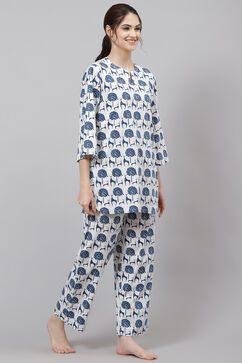 Off White Straight Cotton Three Piece Printed Sleepwear Set image number 5