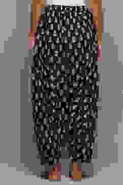 Black & White Cotton Printed Relaxed Salwar image number 4