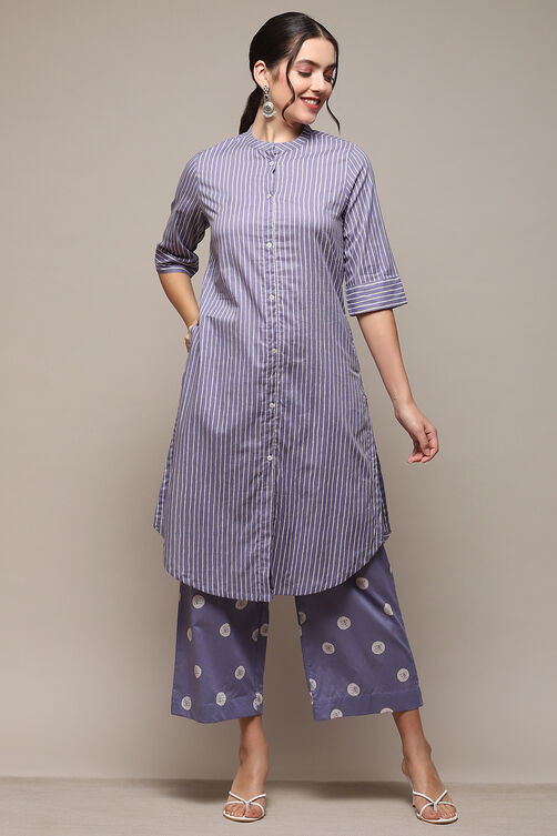 Berry Cambric Narrow Kurta Pant Suit Set image number 7