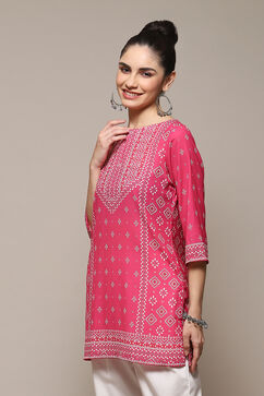 Deep Fuchsia LIVA Straight Printed Kurti image number 2