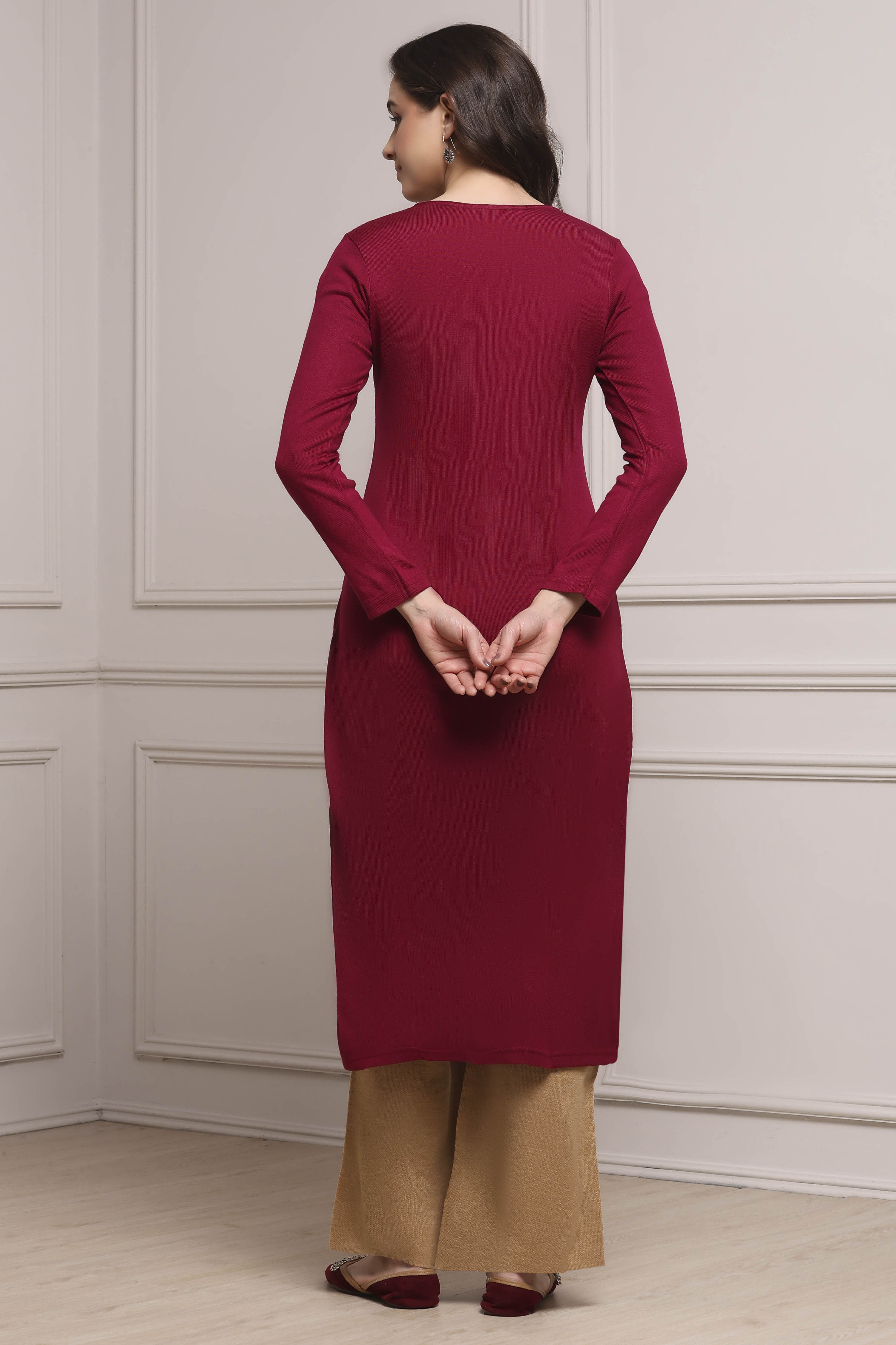 Black Acrylic Solid Straight Winter Kurta image number 3