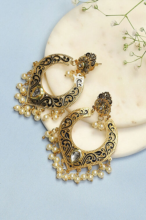 Gold Black Brass Earrings image number 0