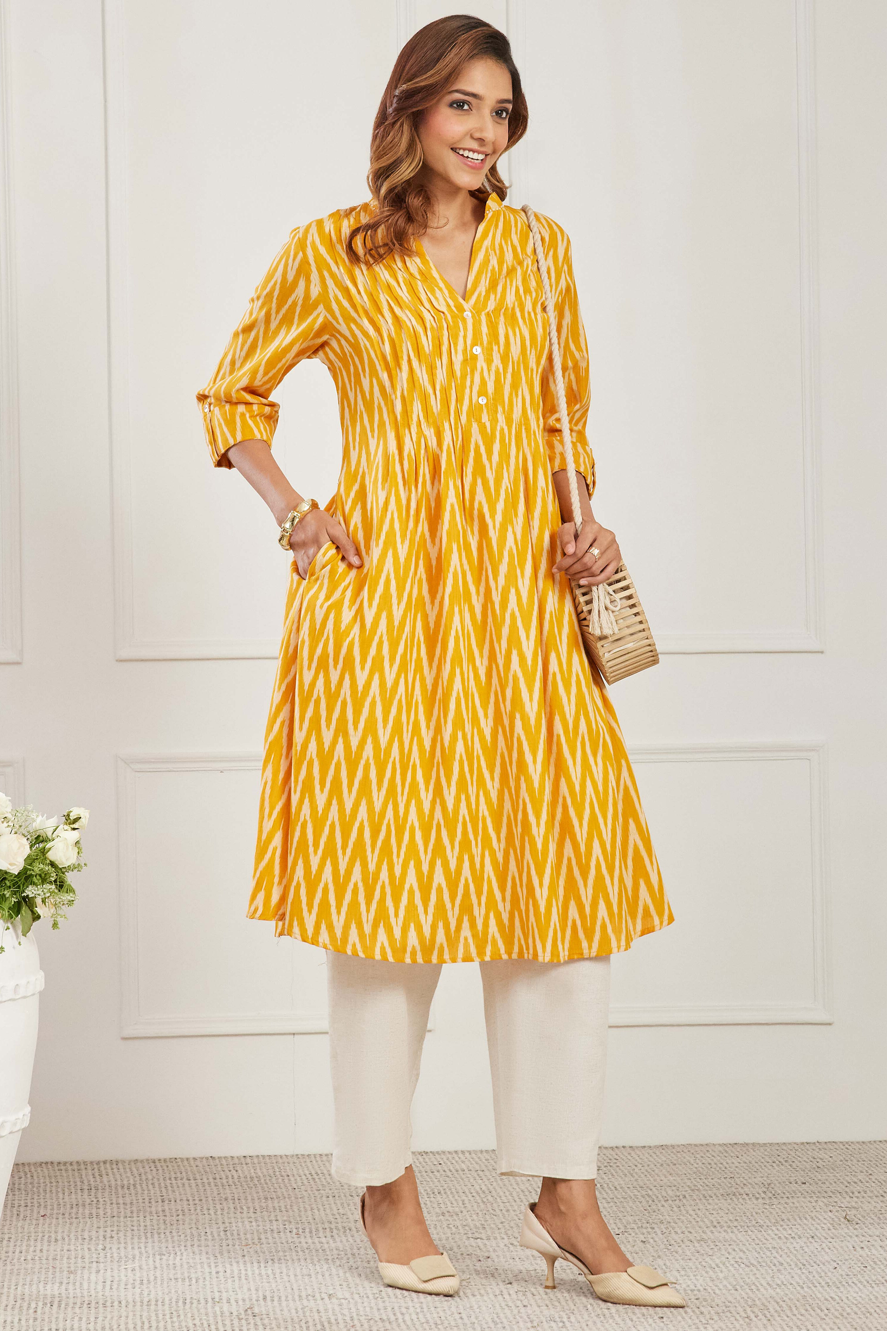 Yellow Cotton A Line Kurta image number 4