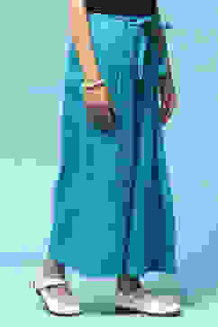 Turq Tencel Dobby Flared Pant image number 3