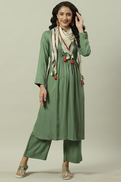 Green LIVA Straight Solid Kurta Set image number 0