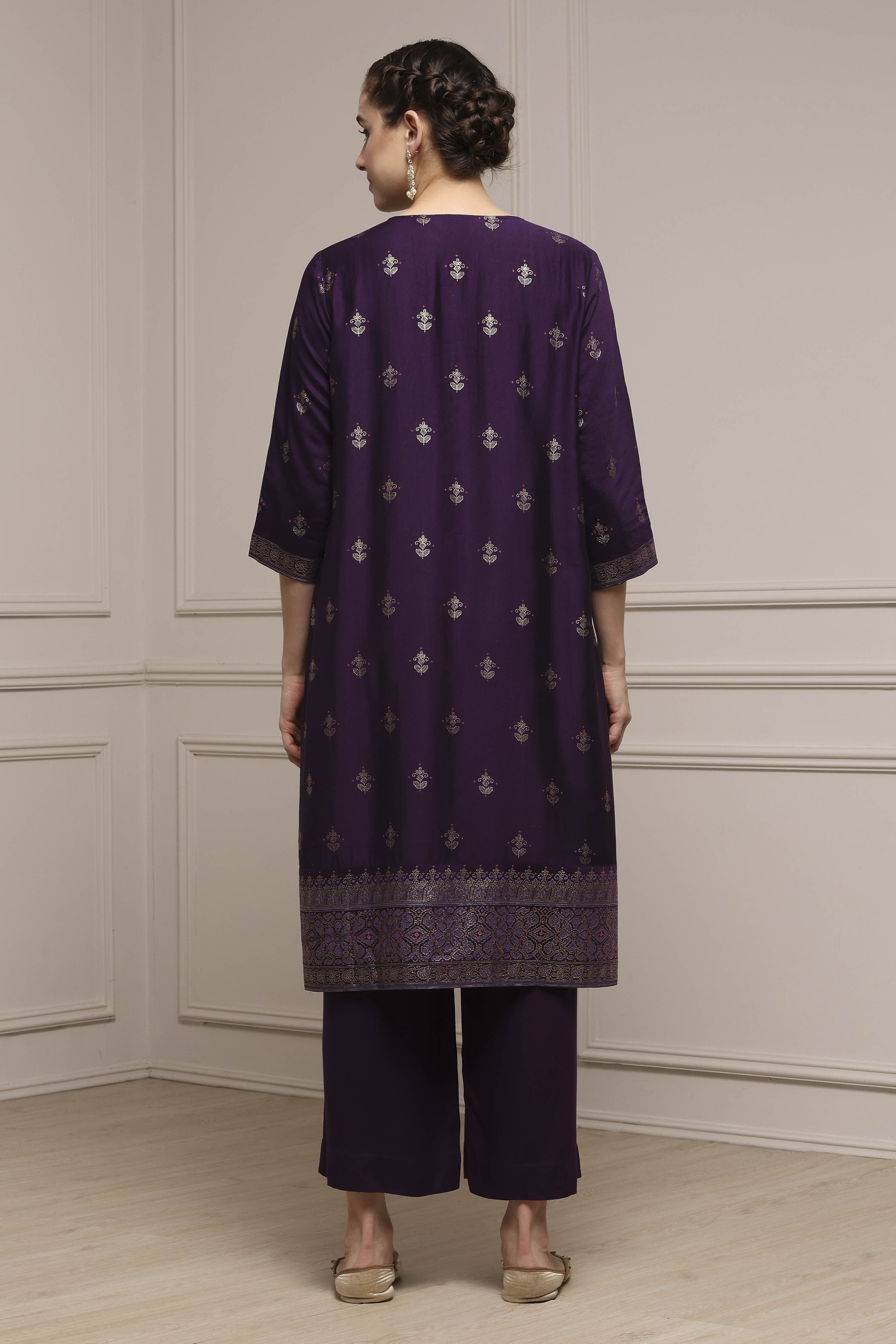 Purple Viscose Blend Straight Printed Suit Set image number 4
