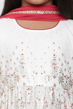 Off White Cotton Straight Kurta Churidar Suit Set image number 1