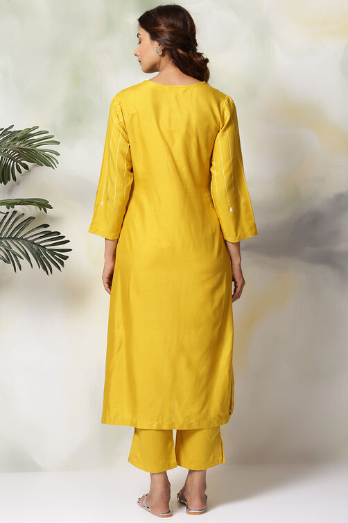 Mustard Rayon Straight Kurta Pants Set image number 5