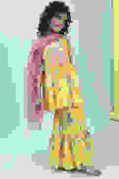 Yellow Cotton Peplum Gathered Suit Set image number 5