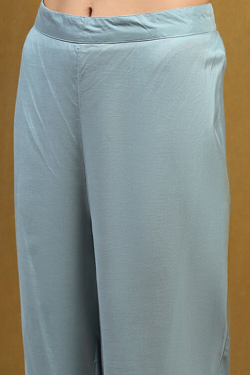 Blue Viscose Blend Yarn Dyed Straight Suit Set image number 2