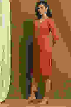 Burnt Orange Solid Regular Fit Straight Kurta image number 2