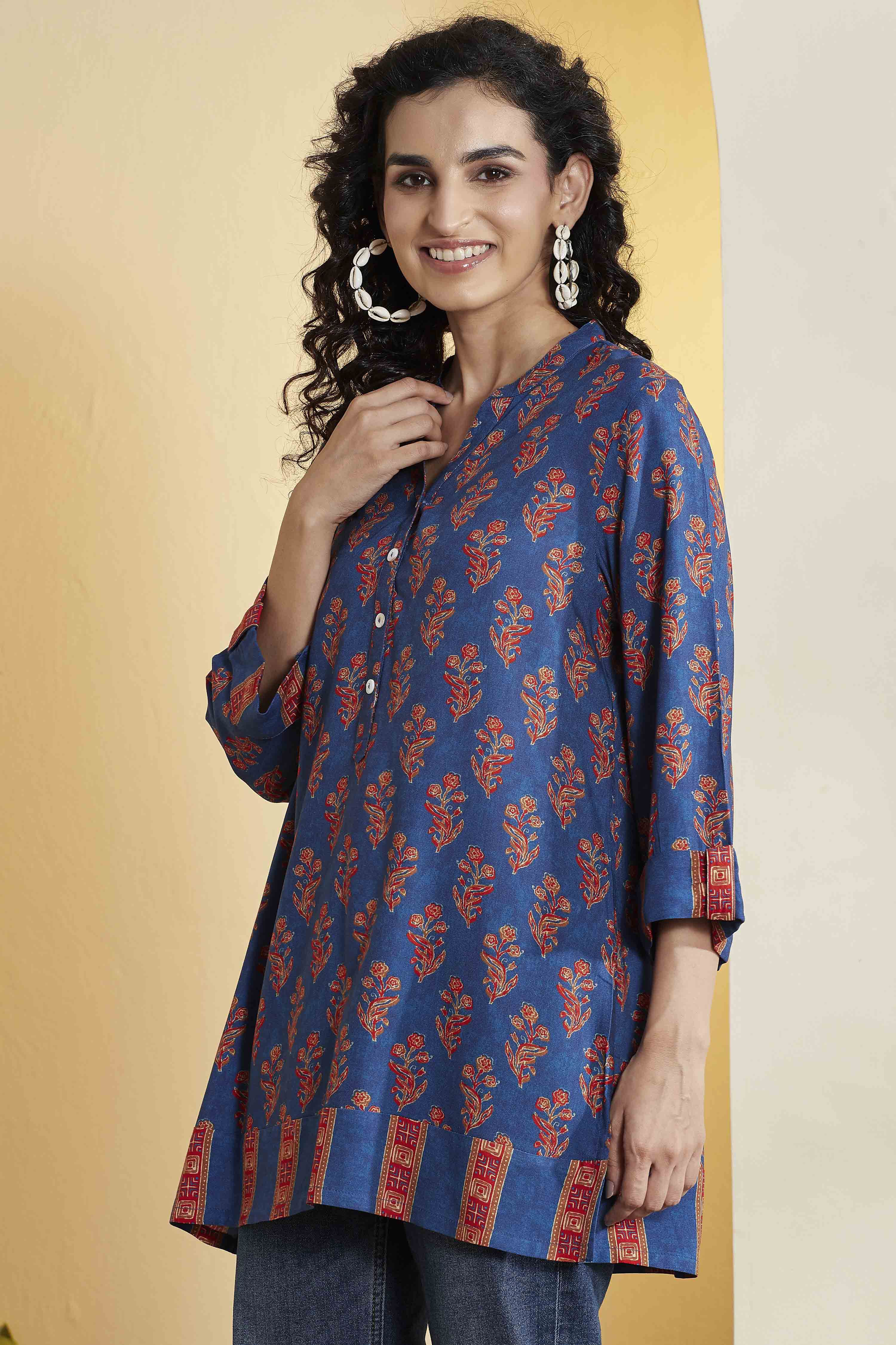 Indigo Viscose Rayon Straight Kurta image number 3