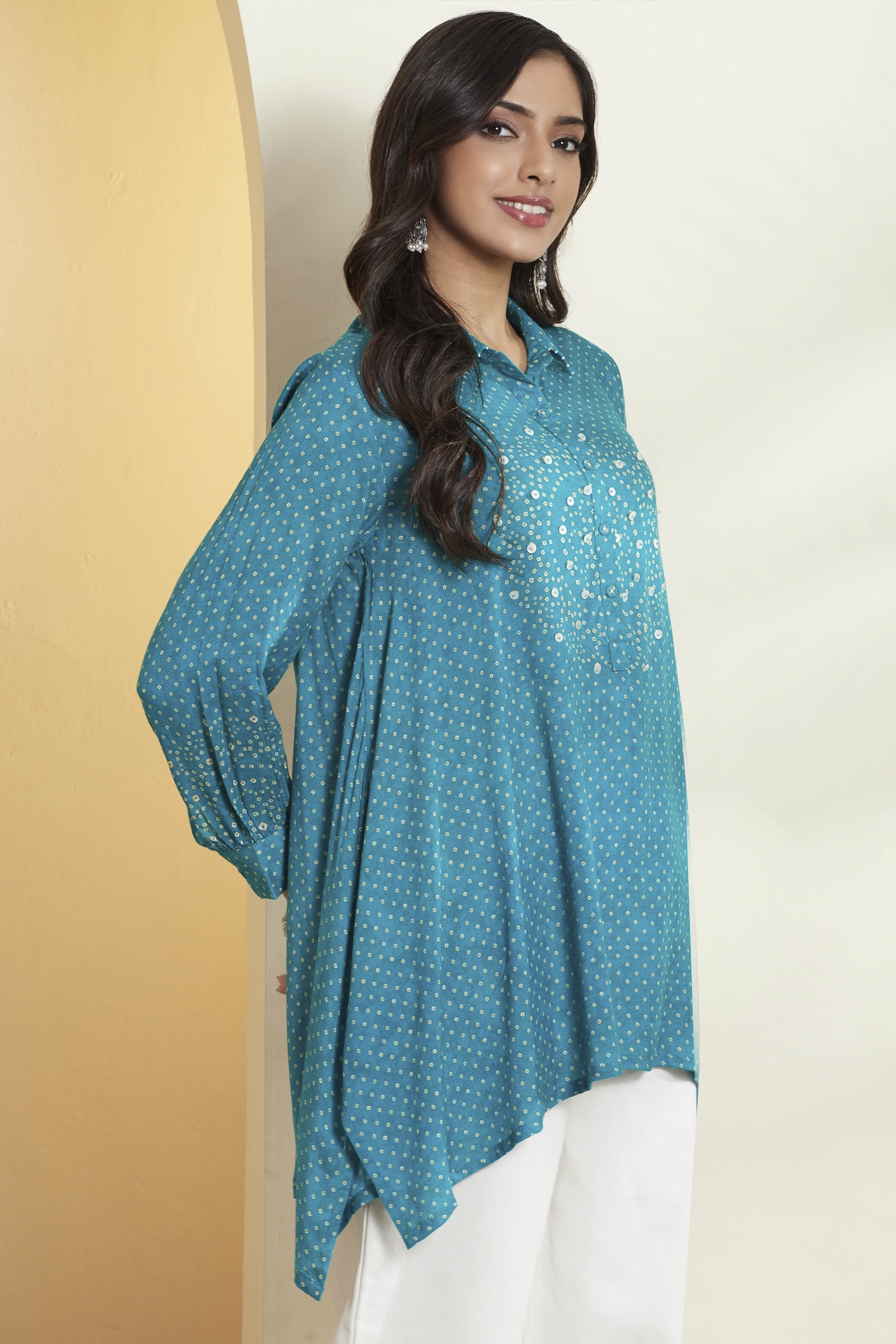 Sea Green Viscose Rayon Asymmetric Short Kurti image number 4