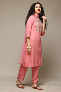 Light Pink Rayon Straight Kurta Pants Suit Set image number 6